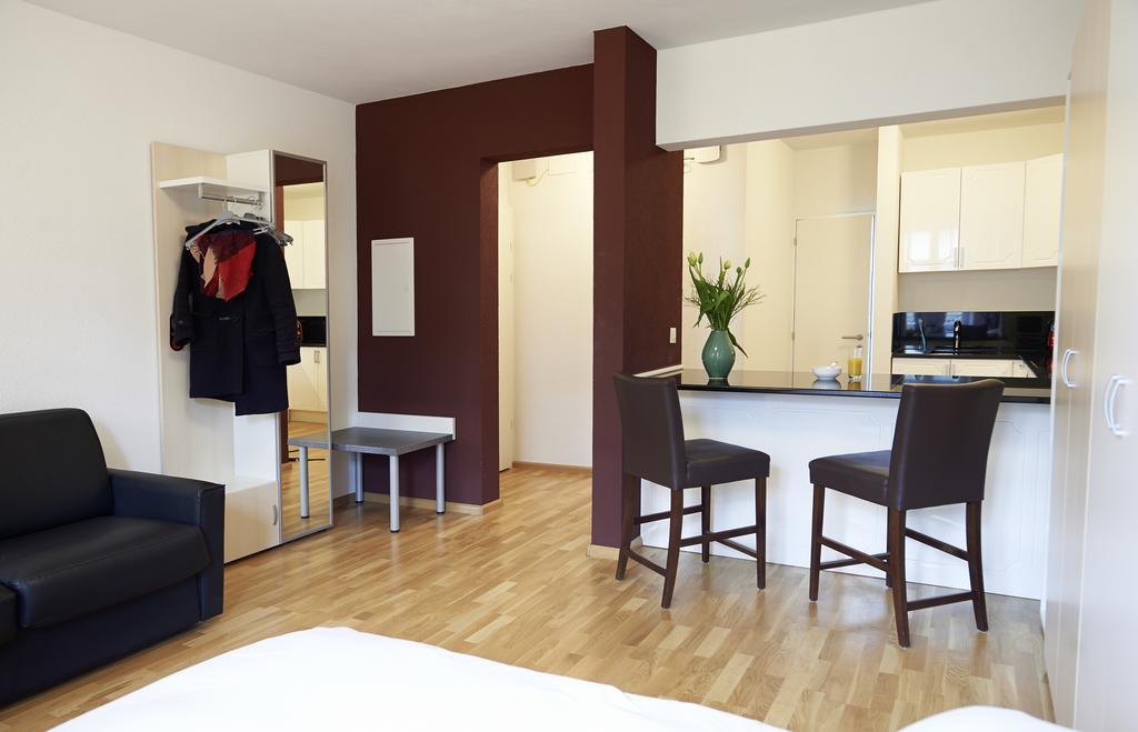 Residence Apartments By Hotel Du Commerce バーゼル 部屋 写真